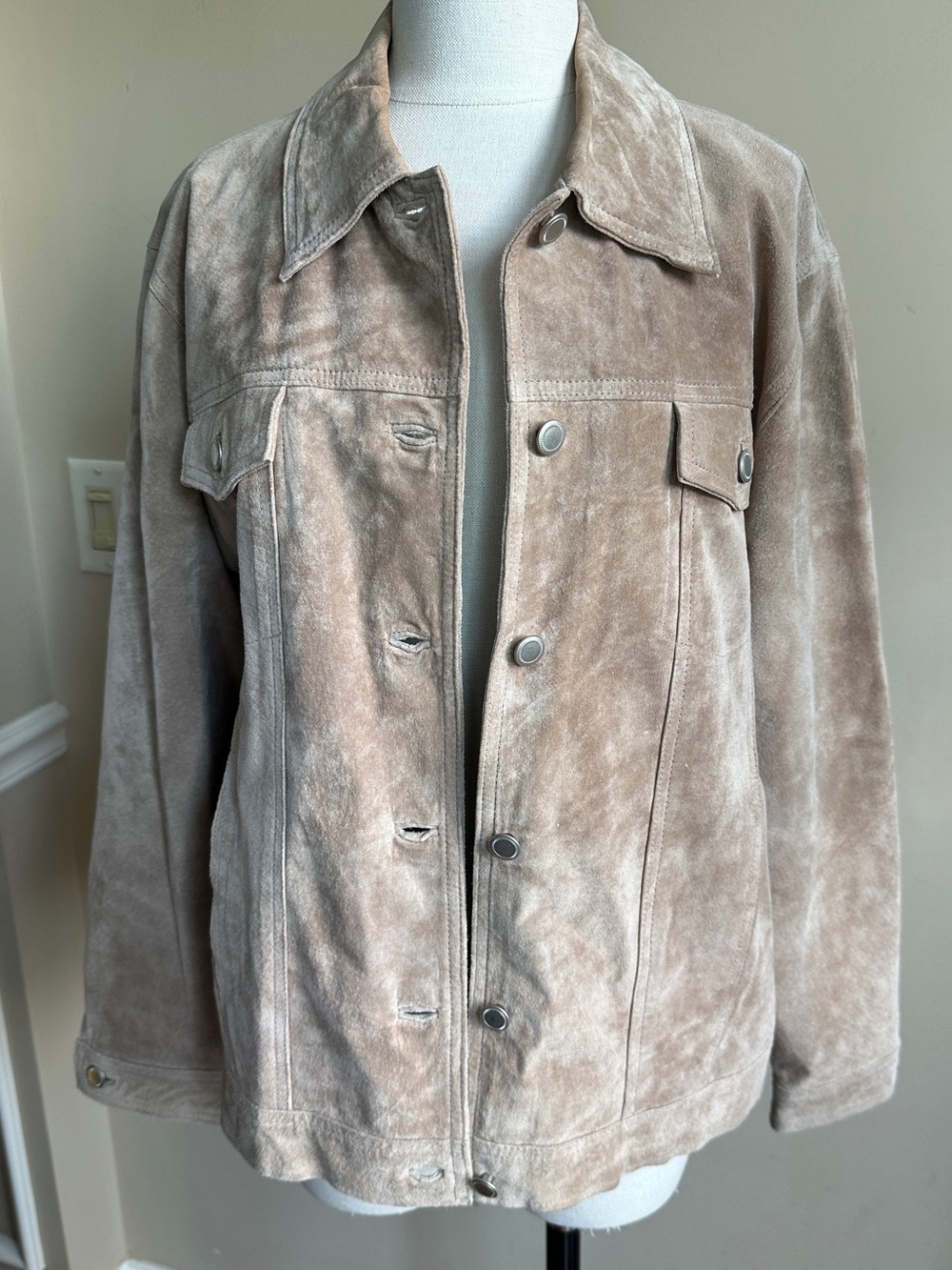 Misty Harbor Women's Tan Suede Leather Trucker Jacket – Size Medium